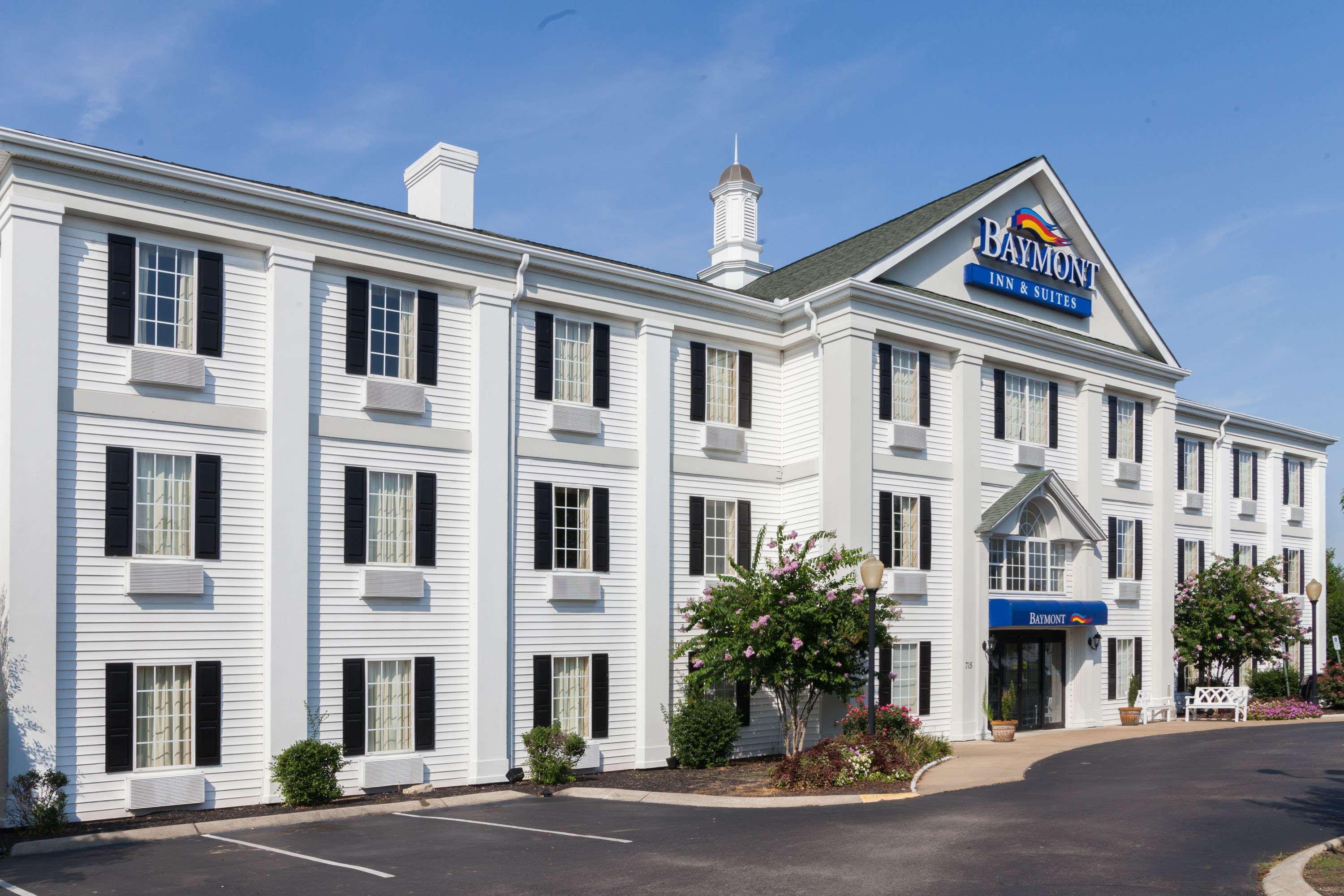 Baymont By Wyndham Columbia Maury Hotel Eksteriør billede